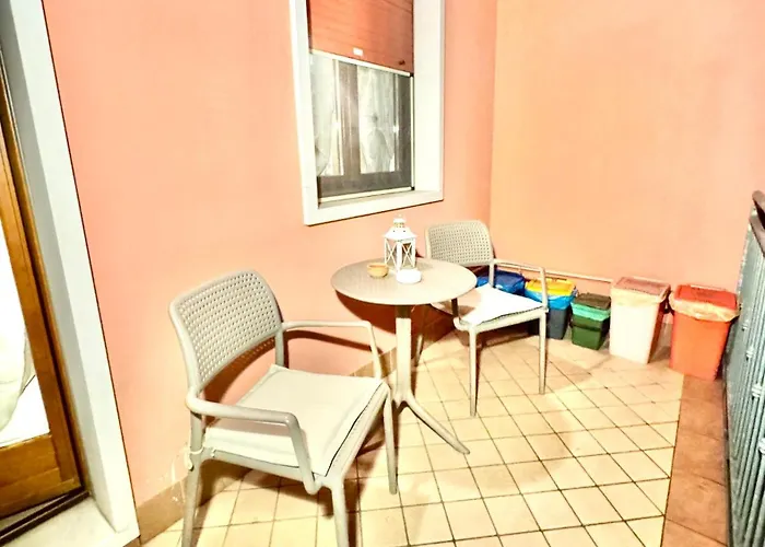 2 Apartman Castel d'Azzano